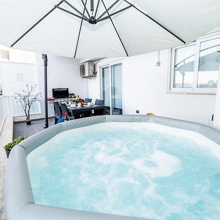 Sea Breeze, Spacious 2-Bedroom Lux Seaside Apartments Σεντ Πόλς Μπέι Εξωτερικό φωτογραφία