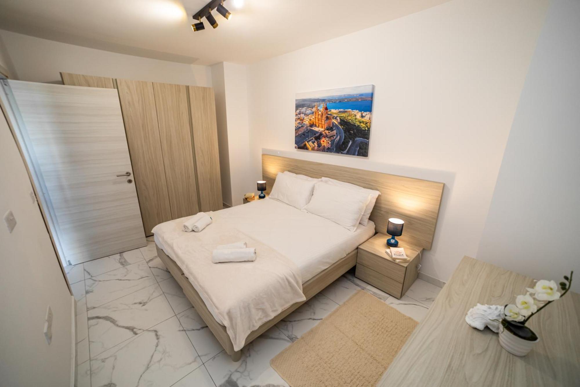 Sea Breeze, Spacious 2-Bedroom Lux Seaside Apartments Σεντ Πόλς Μπέι Εξωτερικό φωτογραφία