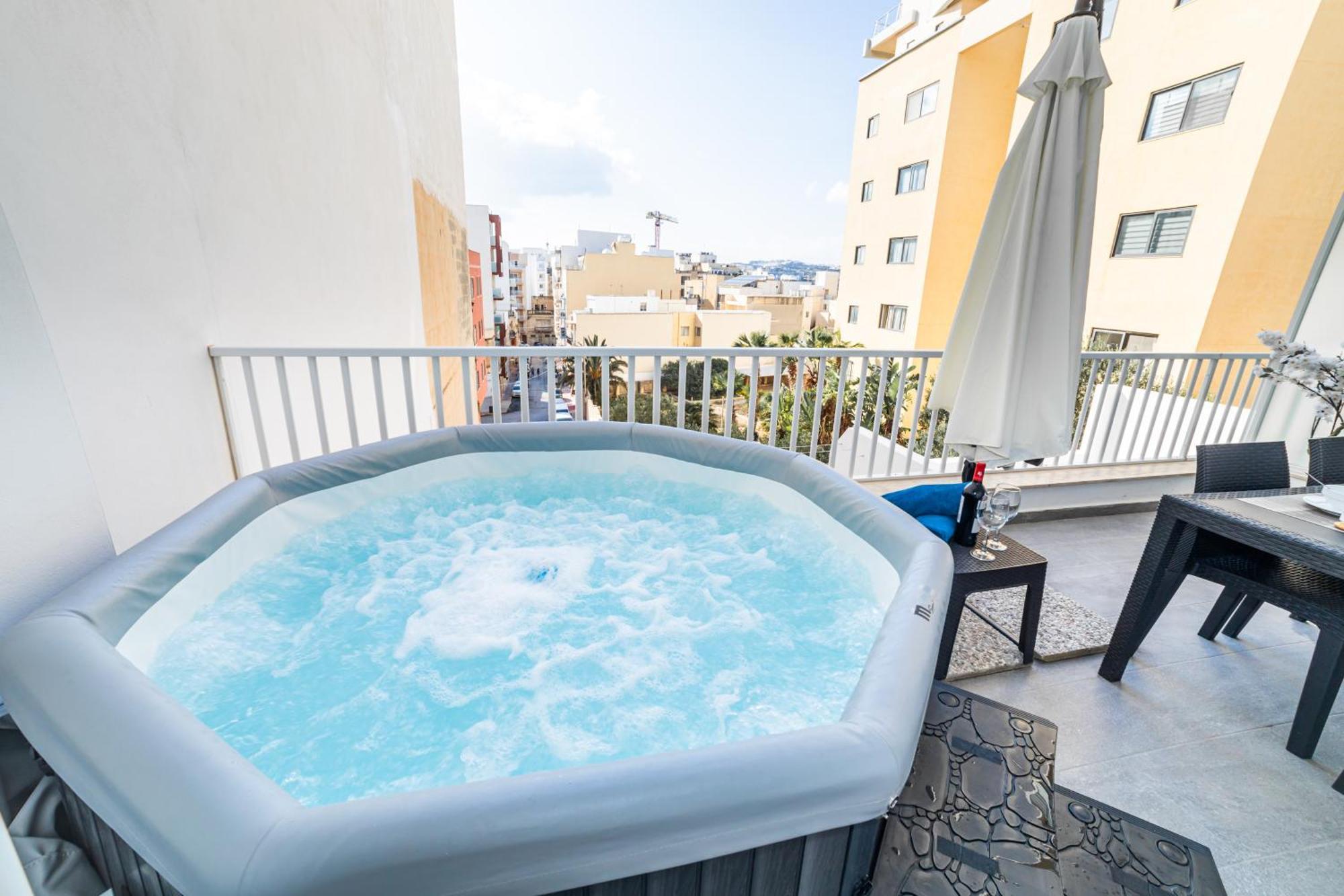Sea Breeze, Spacious 2-Bedroom Lux Seaside Apartments Σεντ Πόλς Μπέι Εξωτερικό φωτογραφία